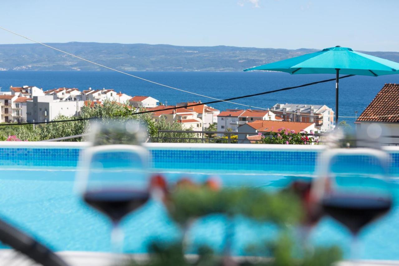 Apartments Lidija - Sea View Apartment With Exclusive Right Of Using Hot Tub Or Split Level Apartment With Exclusive Right Of Using Pool Podstrana Eksteriør billede