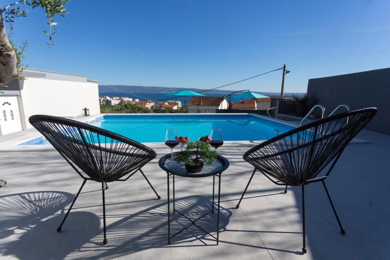 Apartments Lidija - Sea View Apartment With Exclusive Right Of Using Hot Tub Or Split Level Apartment With Exclusive Right Of Using Pool Podstrana Eksteriør billede