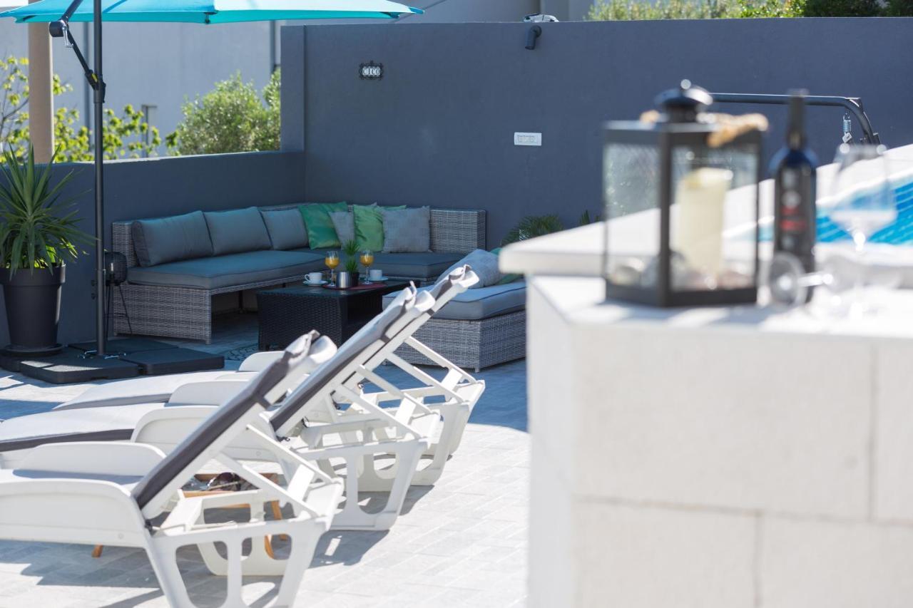 Apartments Lidija - Sea View Apartment With Exclusive Right Of Using Hot Tub Or Split Level Apartment With Exclusive Right Of Using Pool Podstrana Eksteriør billede