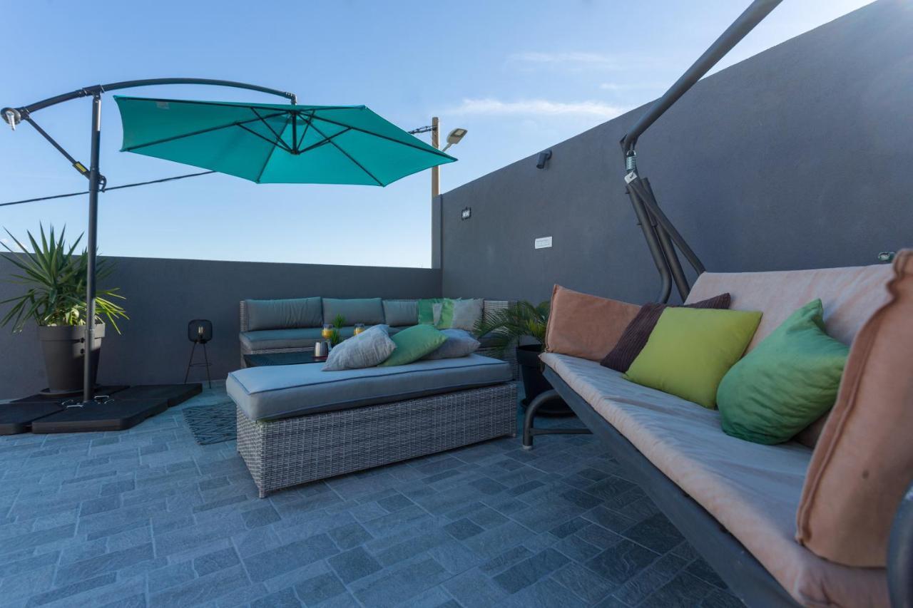 Apartments Lidija - Sea View Apartment With Exclusive Right Of Using Hot Tub Or Split Level Apartment With Exclusive Right Of Using Pool Podstrana Eksteriør billede