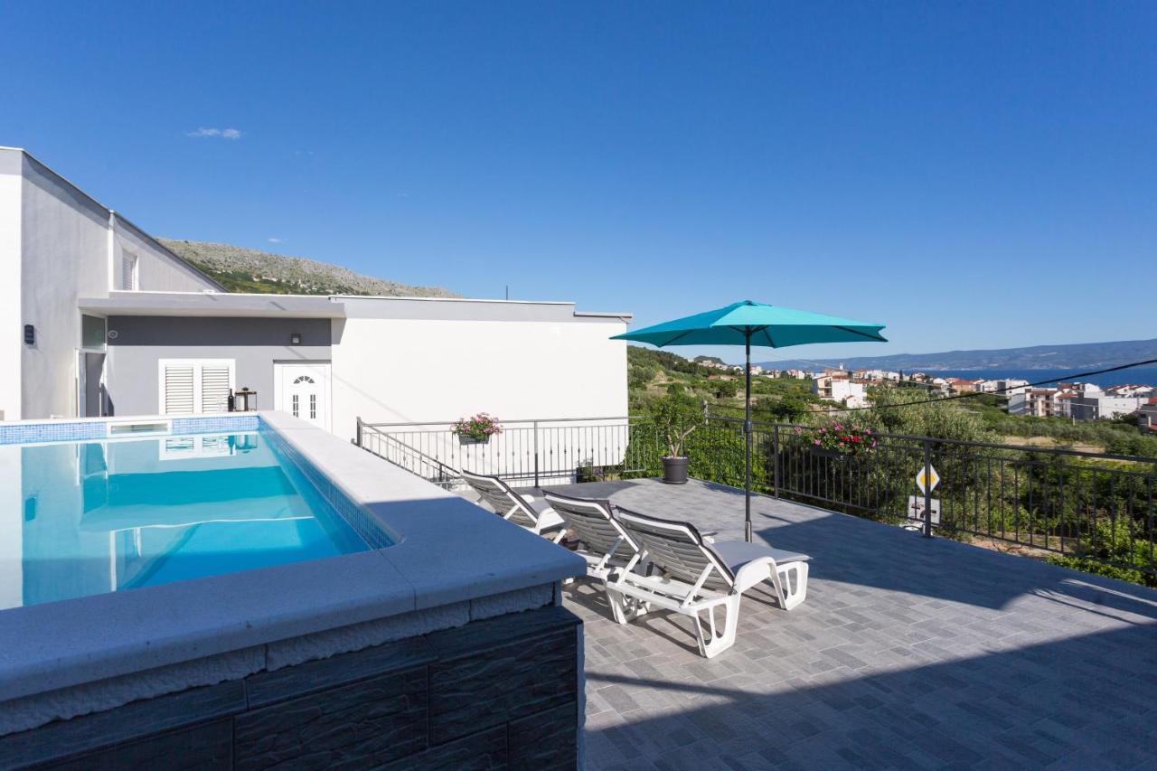 Apartments Lidija - Sea View Apartment With Exclusive Right Of Using Hot Tub Or Split Level Apartment With Exclusive Right Of Using Pool Podstrana Eksteriør billede