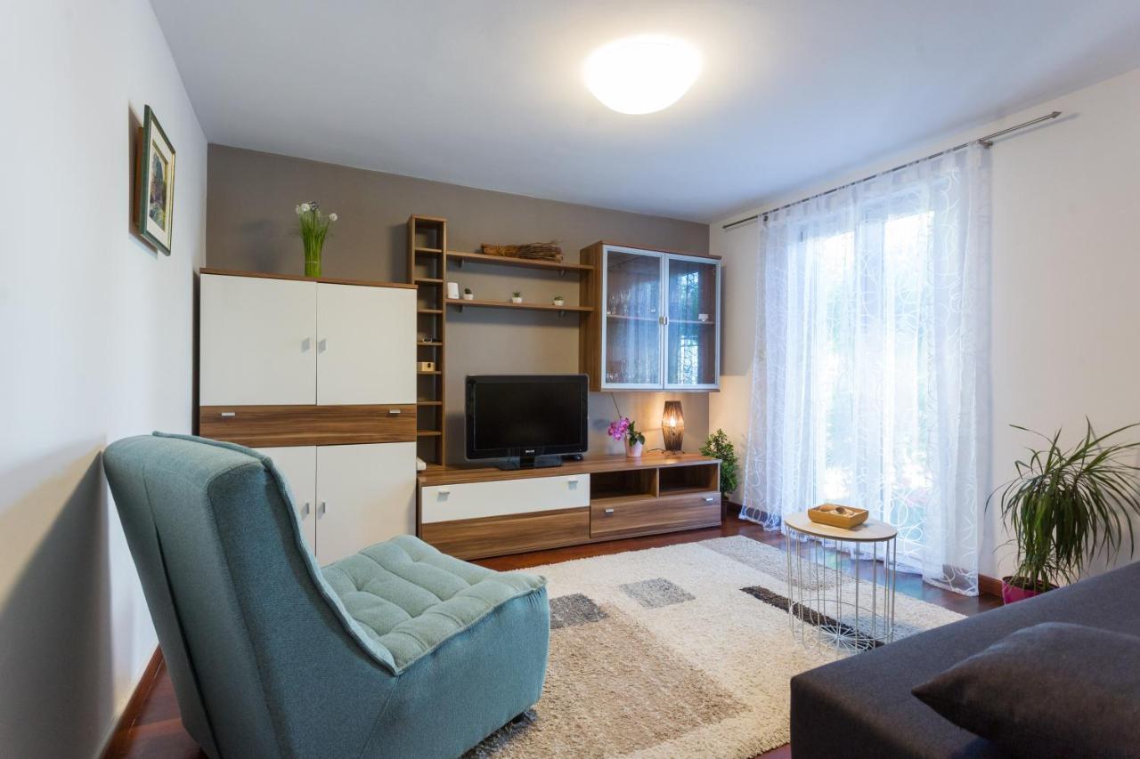 Apartments Lidija - Sea View Apartment With Exclusive Right Of Using Hot Tub Or Split Level Apartment With Exclusive Right Of Using Pool Podstrana Eksteriør billede