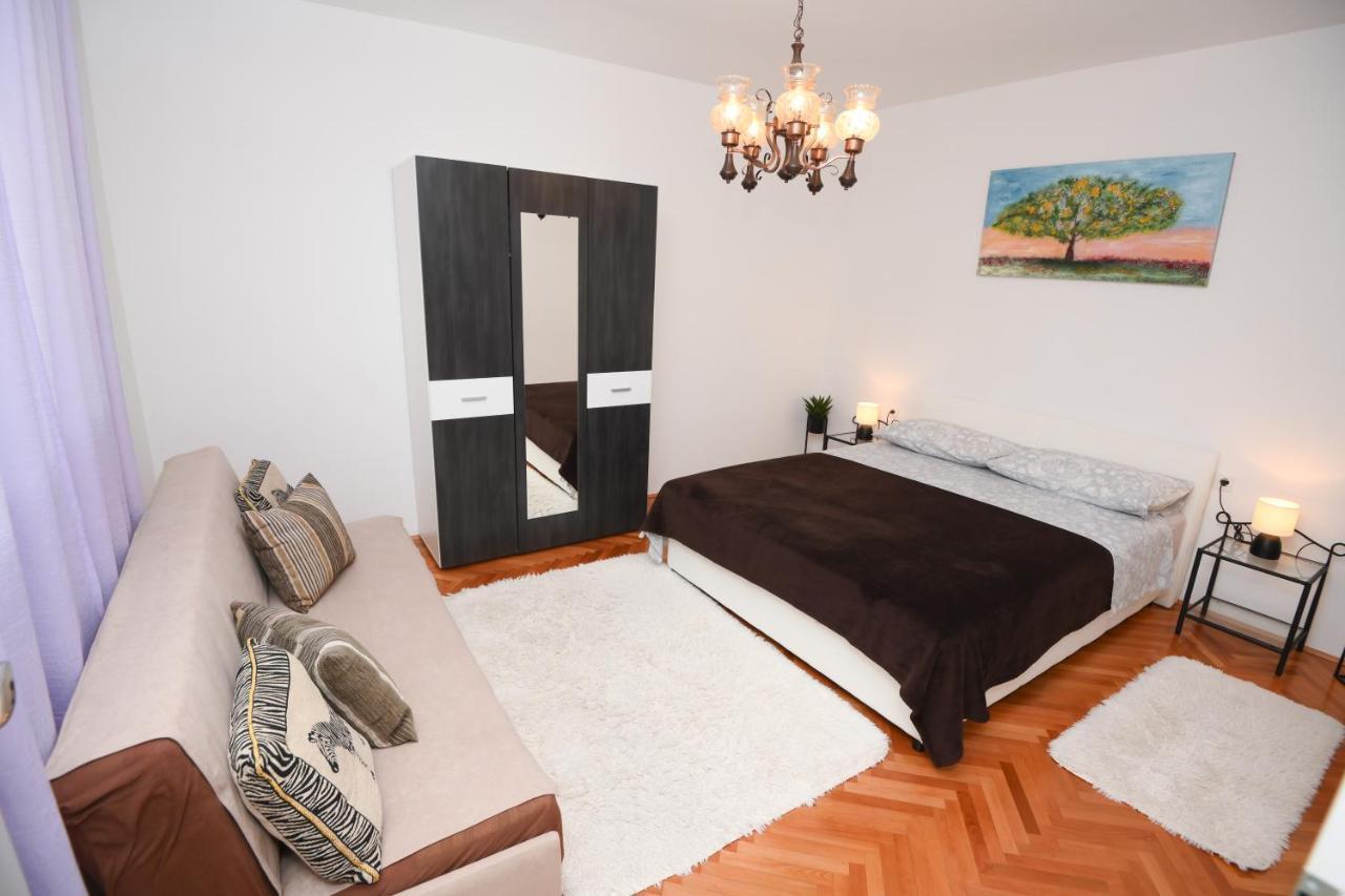 Apartments Lidija - Sea View Apartment With Exclusive Right Of Using Hot Tub Or Split Level Apartment With Exclusive Right Of Using Pool Podstrana Eksteriør billede