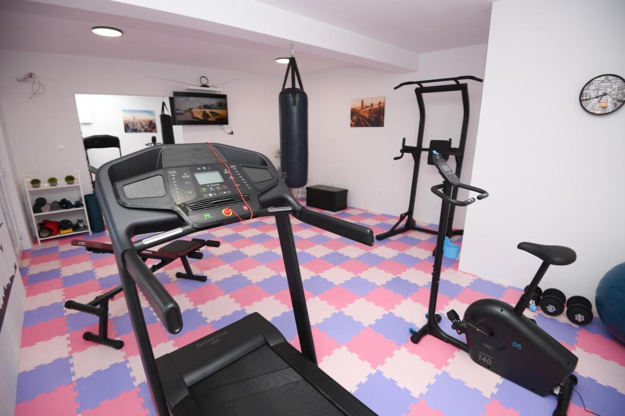 Apartments Lidija - Sea View Apartment With Exclusive Right Of Using Hot Tub Or Split Level Apartment With Exclusive Right Of Using Pool Podstrana Eksteriør billede